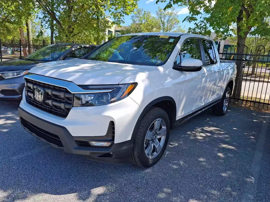 2025 Honda Ridgeline RTL photo 1