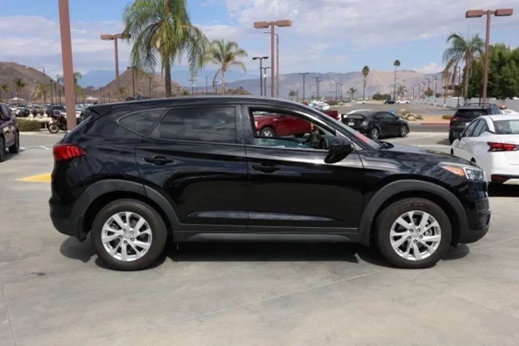 2019 Hyundai Tucson SE photo 1