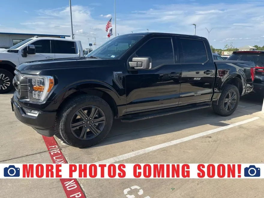 2023 Ford F-150 XLT photo 1