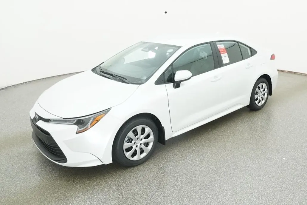 2026 Toyota Corolla LE photo 1