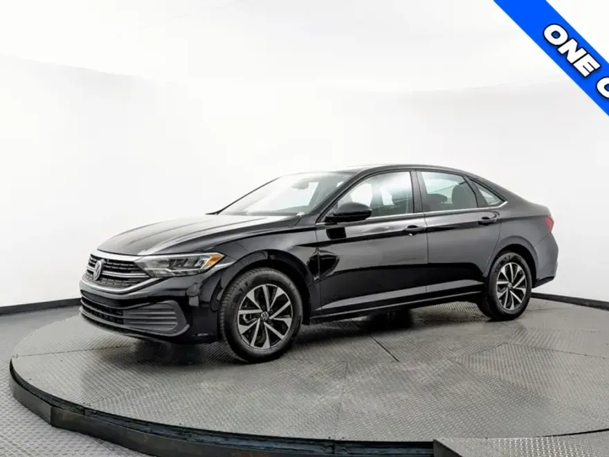2024 Volkswagen Jetta S photo 1