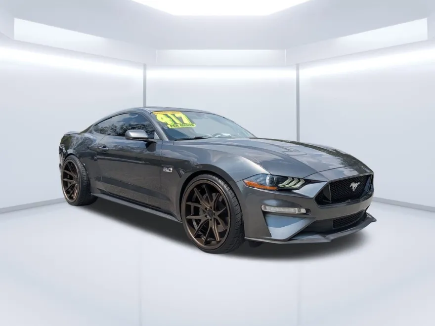2018 Ford Mustang GT photo 1