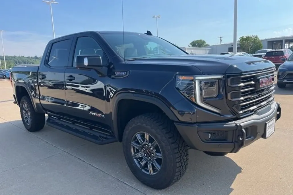 2026 Gmc Sierra 1500 AT4 photo 1
