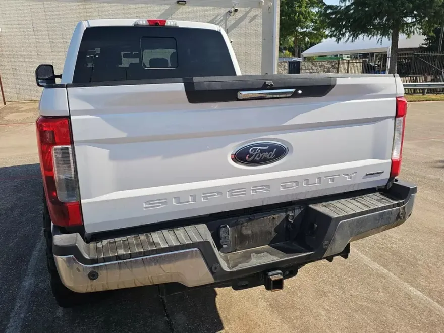 2018 Ford F-250 photo 1