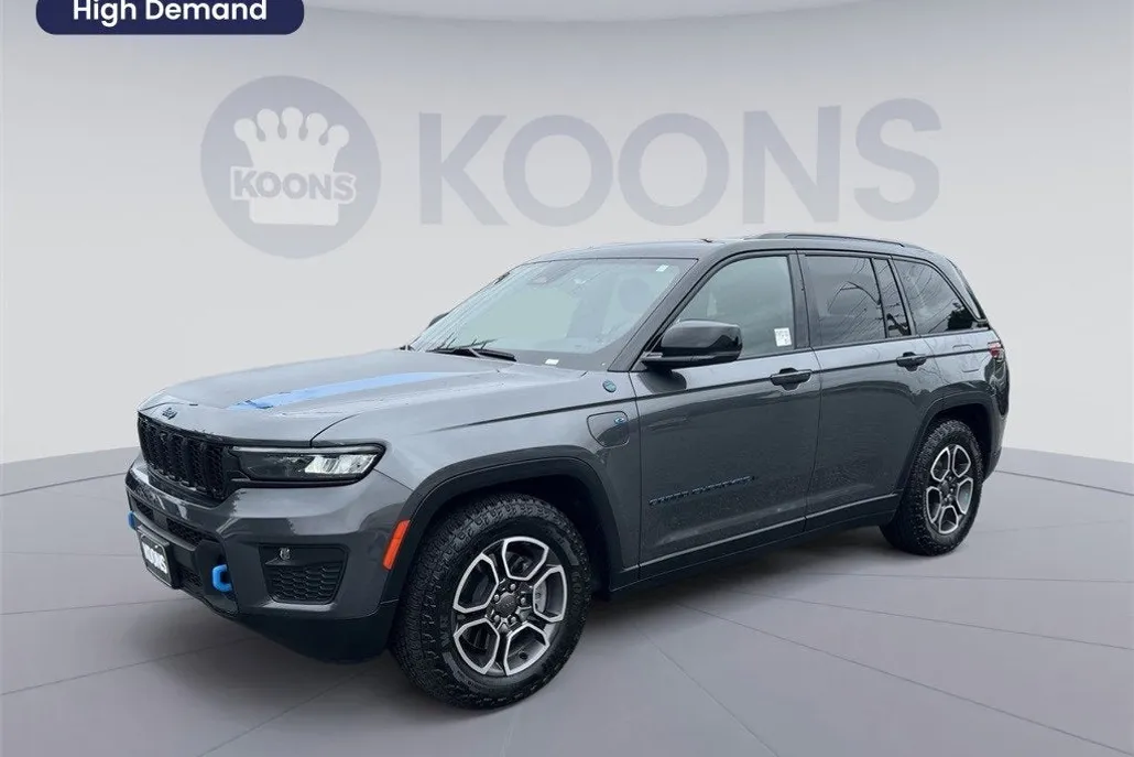 2022 Jeep Grand Cherokee Trailhawk 4xe photo 1