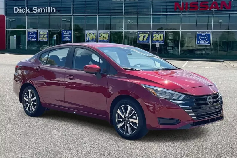 2025 Nissan Versa SV photo 1