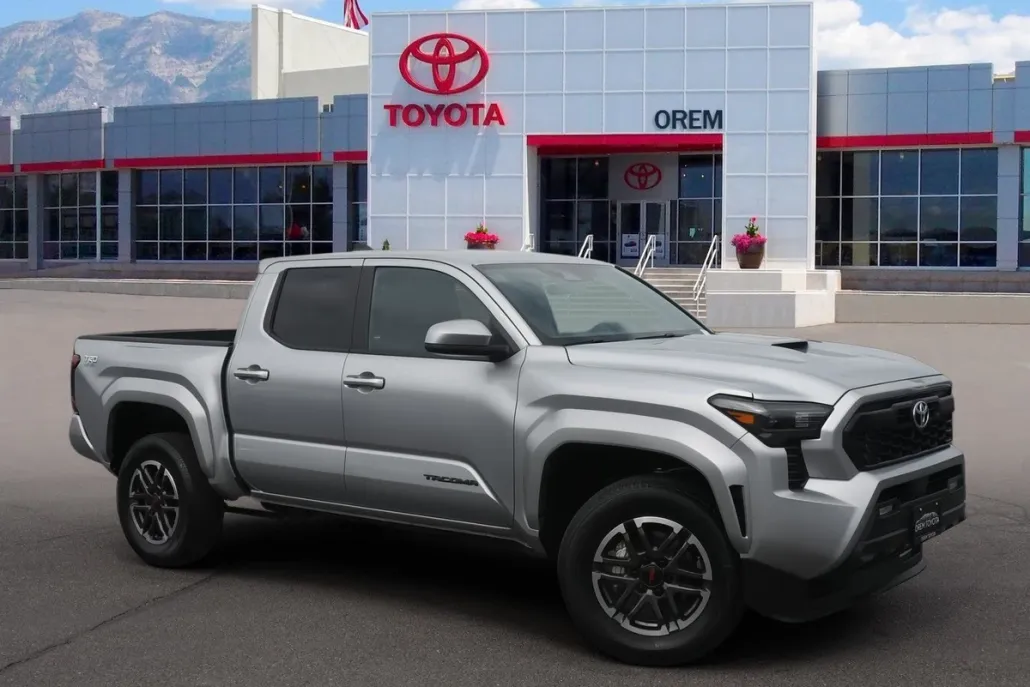 2024 Toyota Tacoma TRD Sport SR5 photo 1