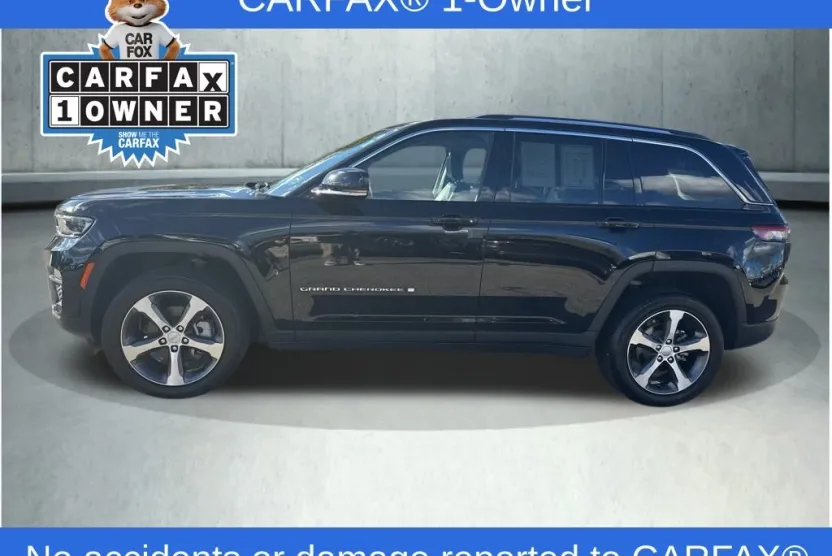 2023 Jeep Grand Cherokee Limited photo 1
