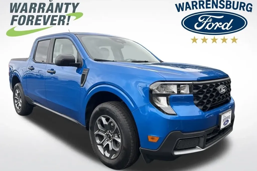 2025 Ford Maverick XLT photo 1