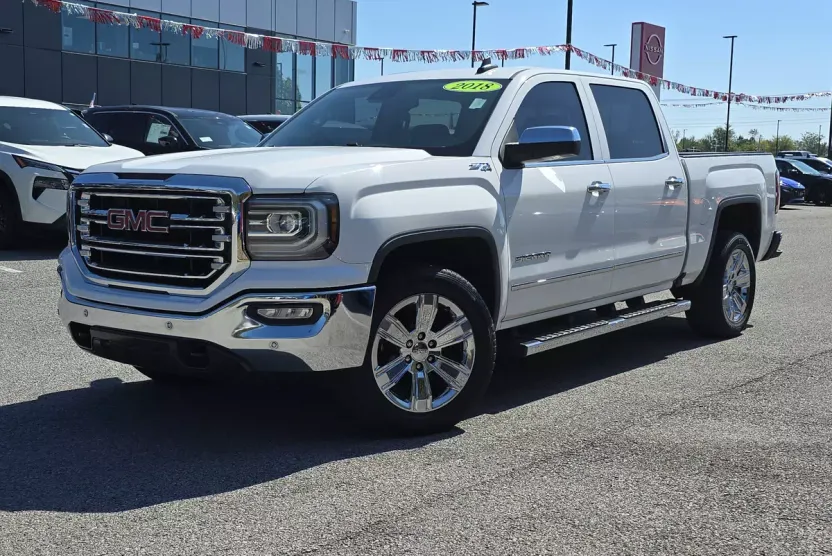 2018 Gmc Sierra SLT photo 1