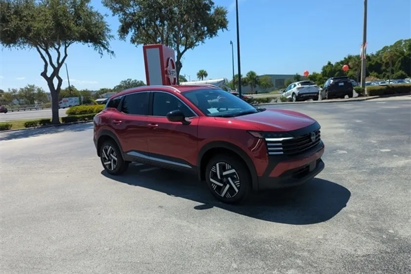 2026 Nissan Kicks SV photo 1