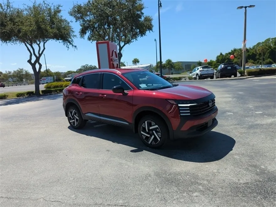 2026 Nissan Kicks SV photo 1