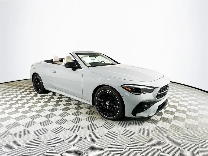 2026 Mercedes Benz CLE 300 4MATIC Cabriolet photo 1