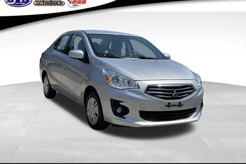 2017 Mitsubishi Mirage G4 ES photo 1