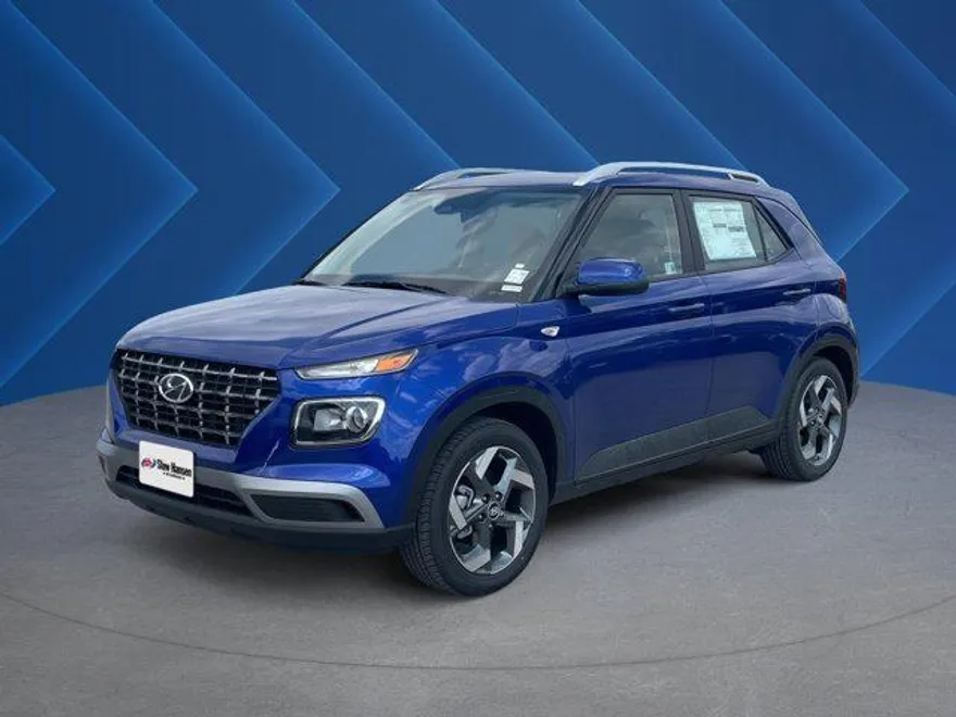 2025 Hyundai Venue SEL photo 1