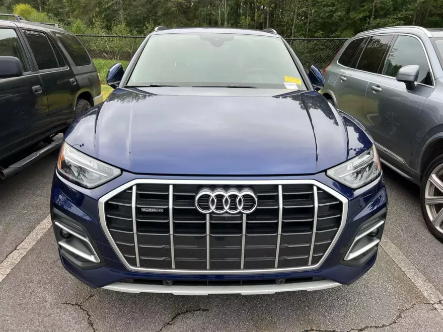 2021 Audi Q5 Premium photo 1