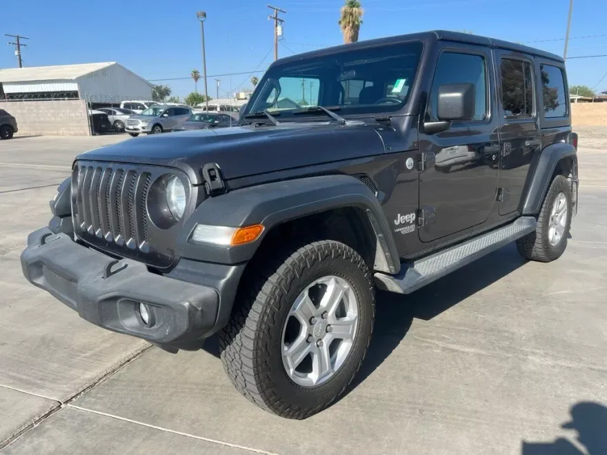 2018 Jeep Wrangler Unlimited Sport S photo 1