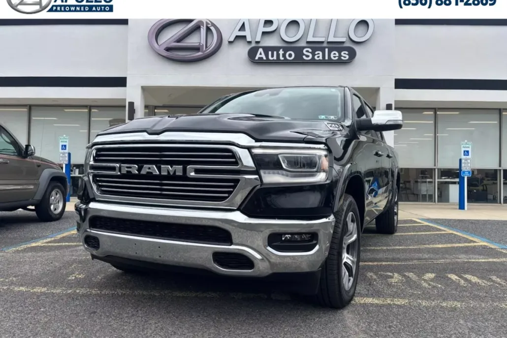 2022 Ram 1500 Laramie photo 1