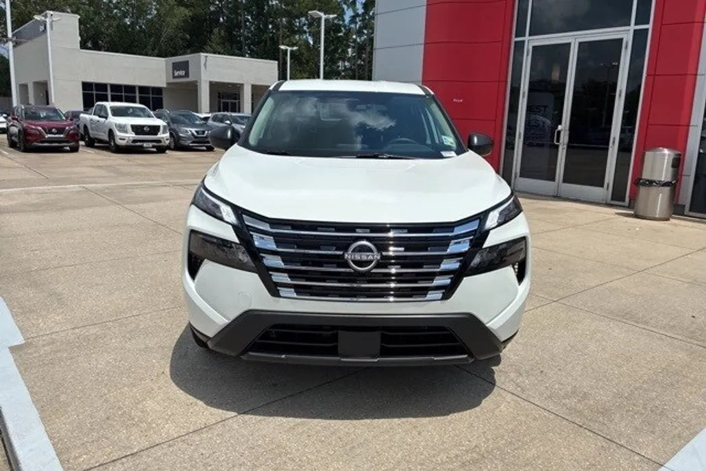 2026 Nissan Rogue S photo 1