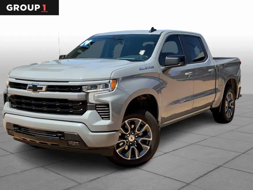 2024 Chevrolet Silverado 1500 RST photo 1