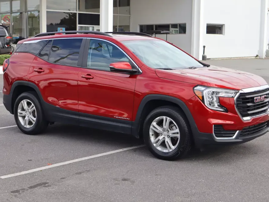 2022 Gmc Terrain SLE photo 1