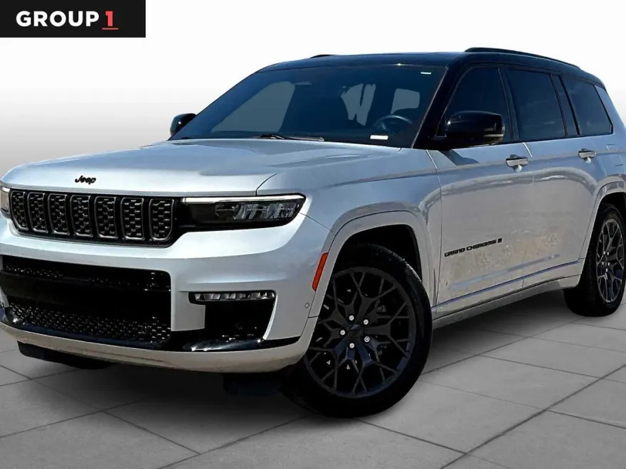 2023 Jeep Grand Cherokee L Summit Reserve photo 1