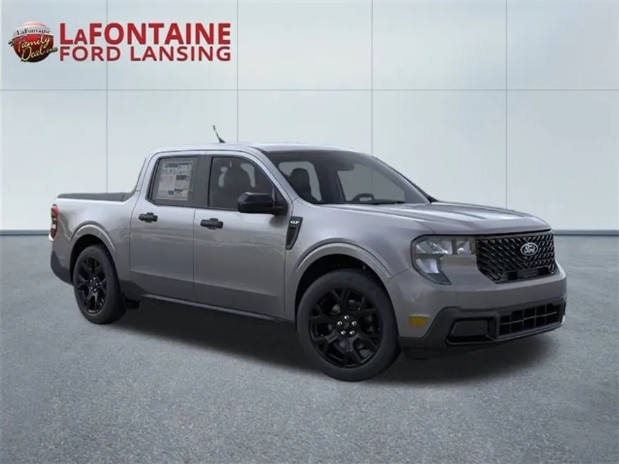 2025 Ford Maverick XLT photo 1