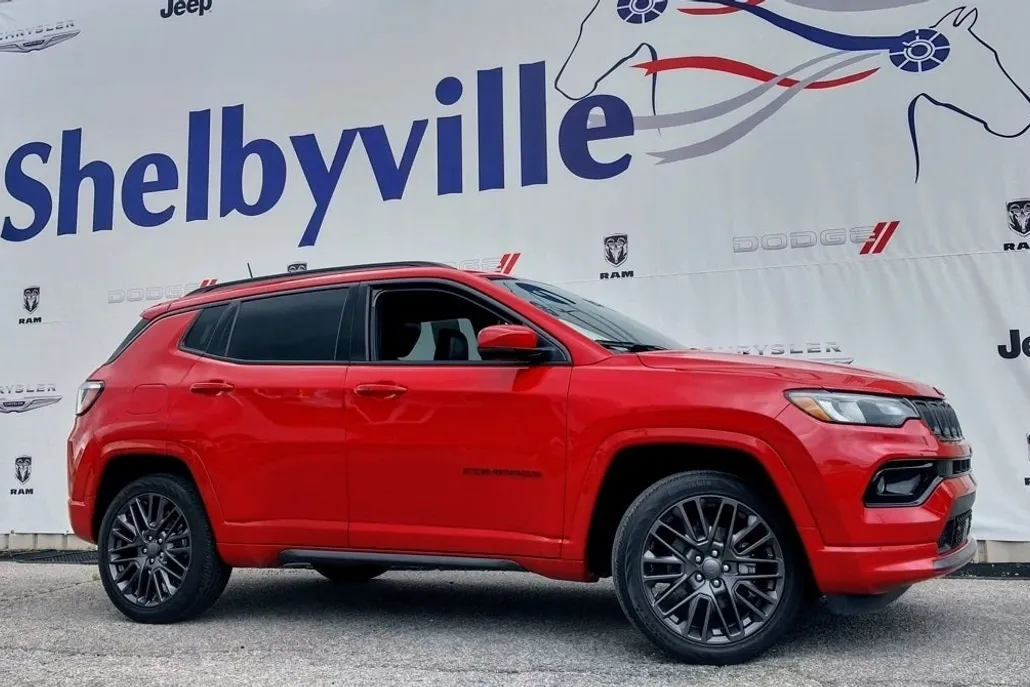 2022 Jeep Compass Limited Red Edition photo 1