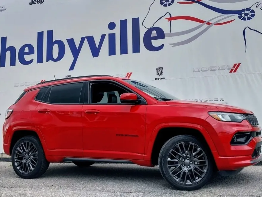 2022 Jeep Compass Limited Red Edition photo 1