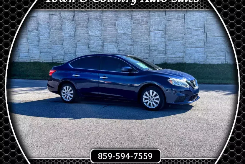 2019 Nissan Sentra S photo 1