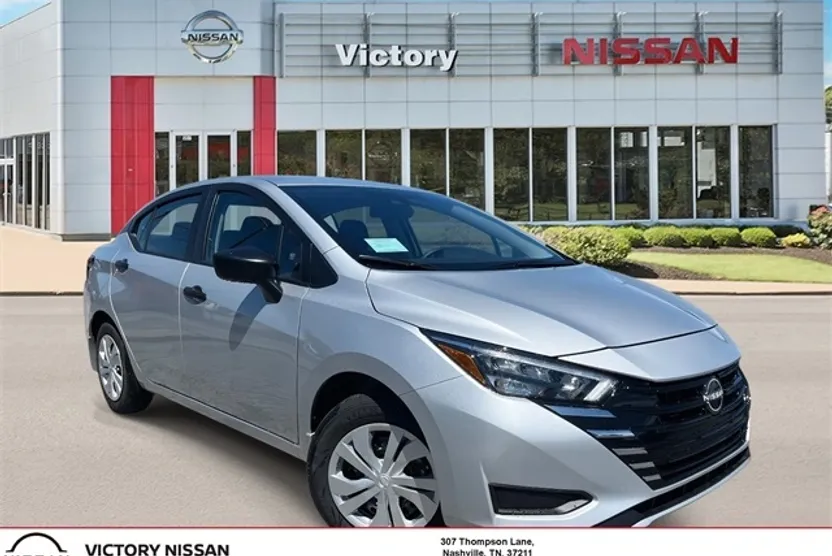2025 Nissan Versa 1.6 S photo 1