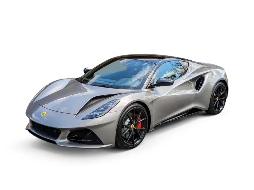 2024 Lotus Emira First Edition photo 1