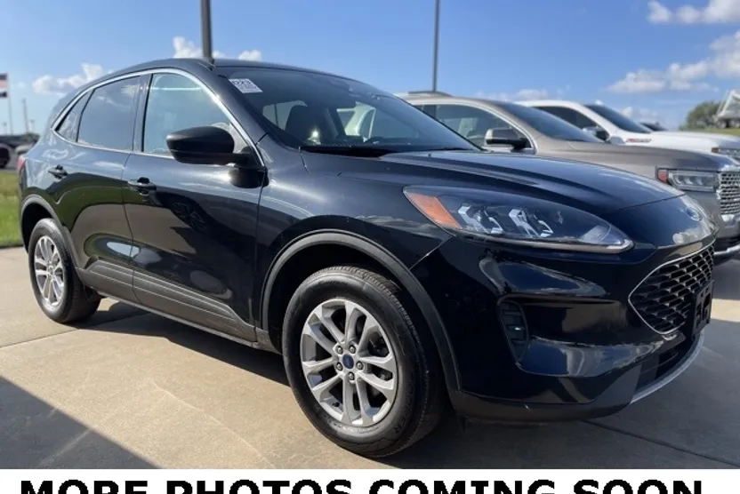 2022 Ford Escape SE photo 1