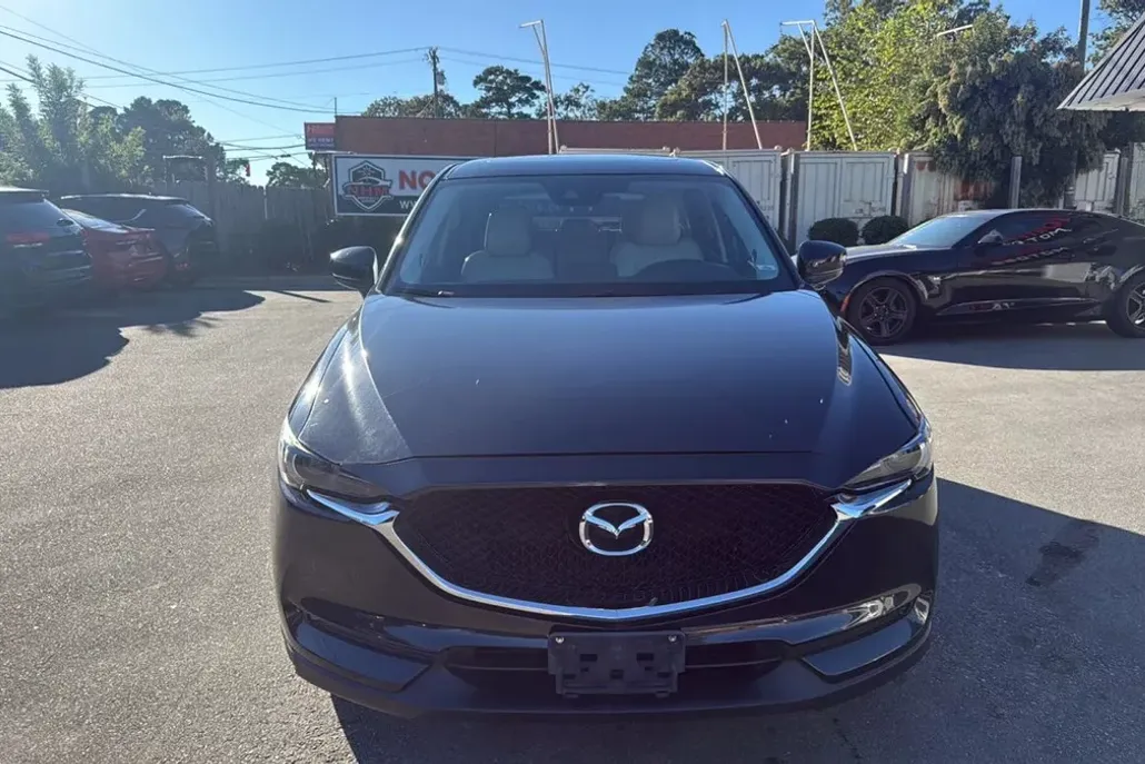 2017 Mazda CX-5 Grand Touring Select Sport photo 1