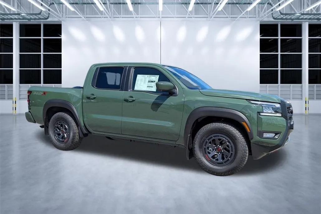 2025 Nissan Frontier PRO-X photo 1