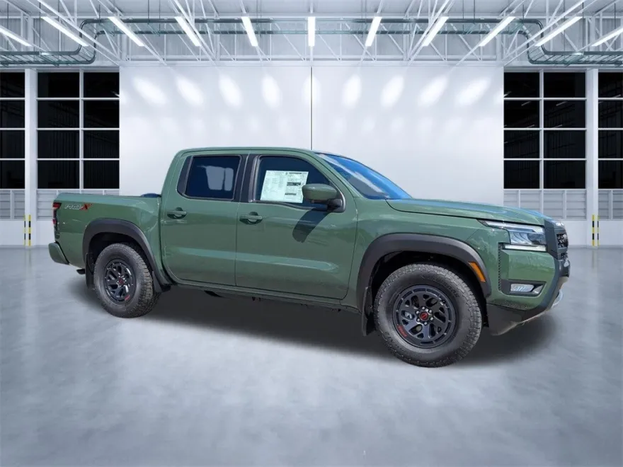 2025 Nissan Frontier PRO-X photo 1