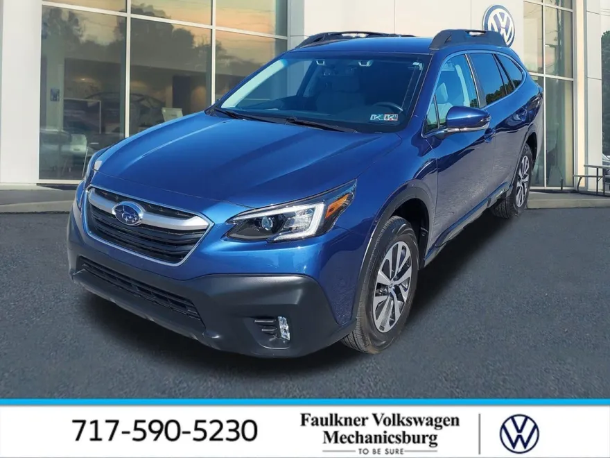 2020 Subaru Outback Premium photo 1