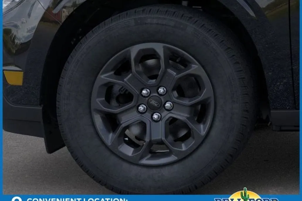 2025 Ford Maverick XLT photo 1