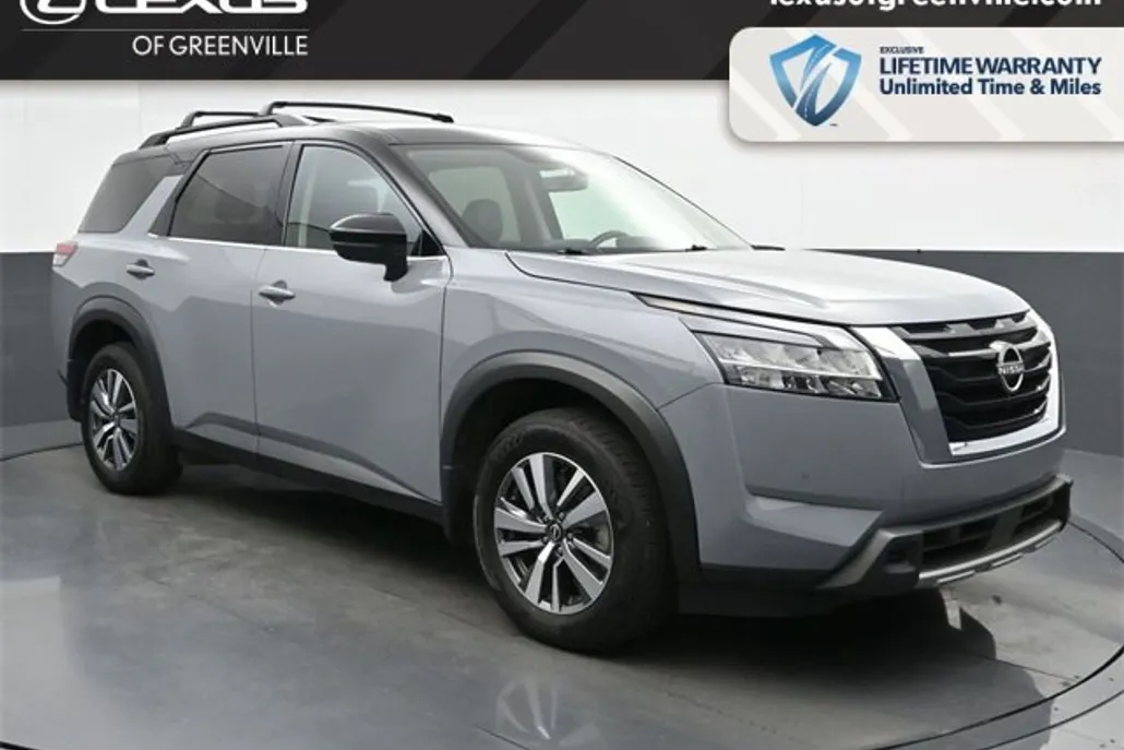 2024 Nissan Pathfinder SL photo 1