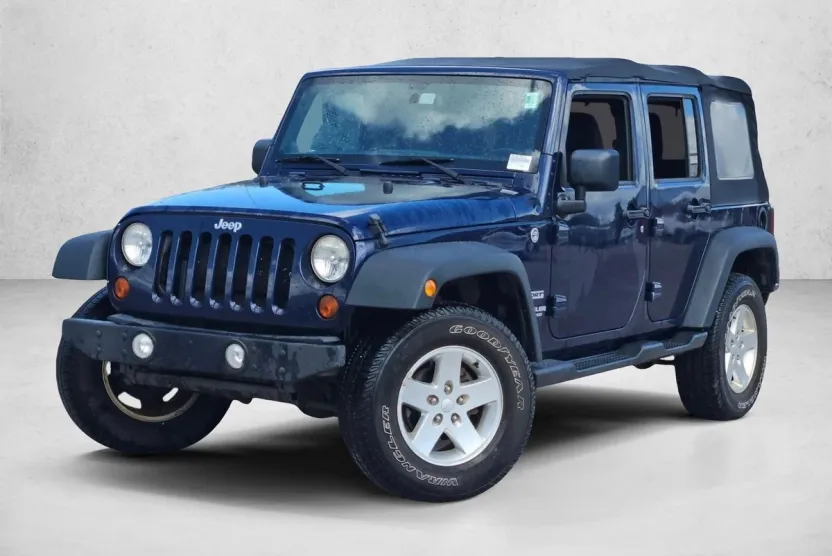 2013 Jeep Wrangler Unlimited Sport photo 1