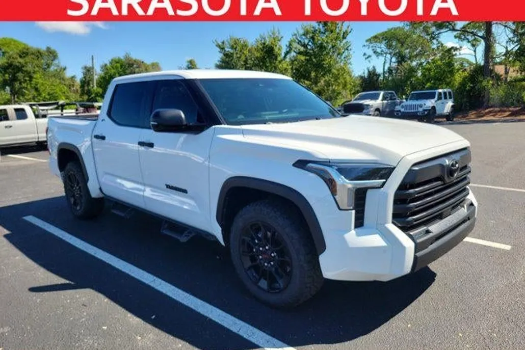 2025 Toyota Tundra SR5 photo 1