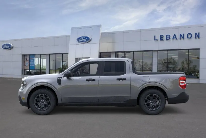 2025 Ford Maverick XLT photo 1