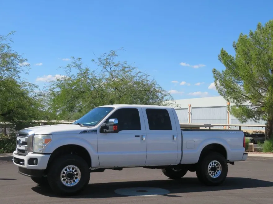 2013 Ford F-350 Platinum photo 1