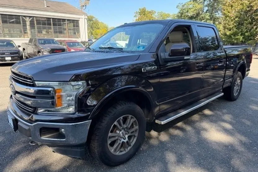 2018 Ford F-150 Lariat photo 1