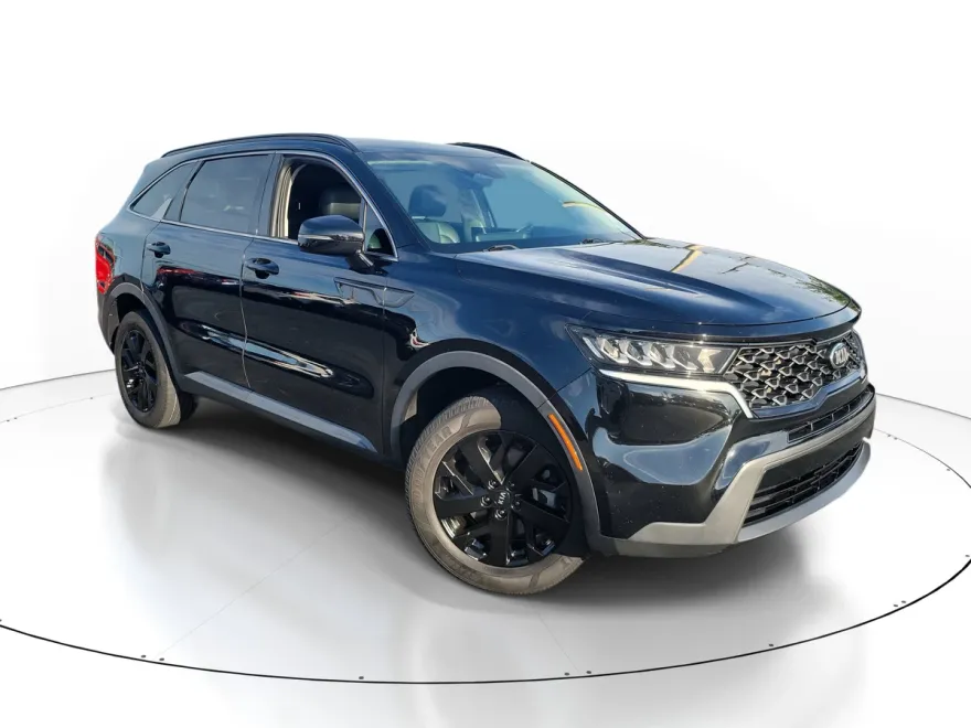2021 Kia Sorento S photo 1
