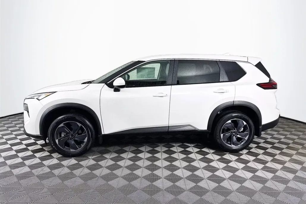 2026 Nissan Rogue SV photo 1