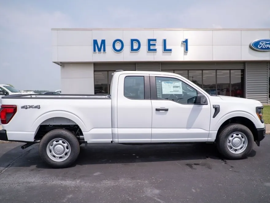2025 Ford F-150 XL photo 1
