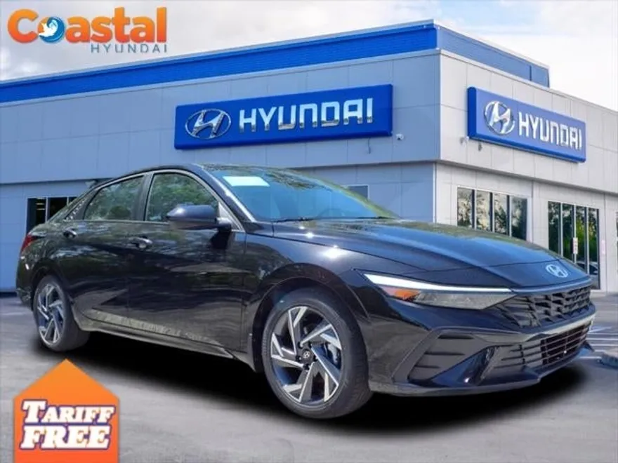 2025 Hyundai Elantra Limited photo 1