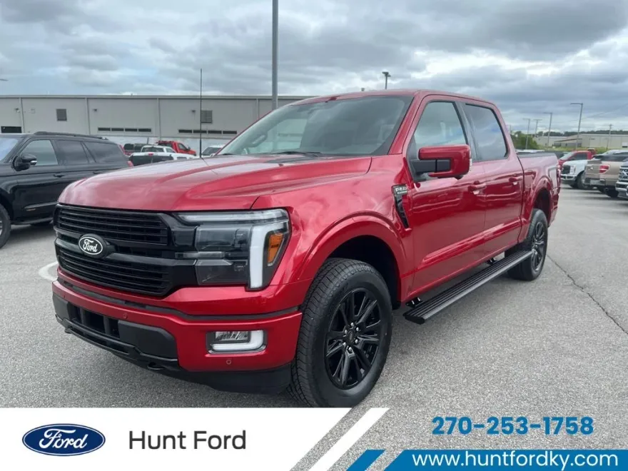 2025 Ford F-150 Platinum photo 1