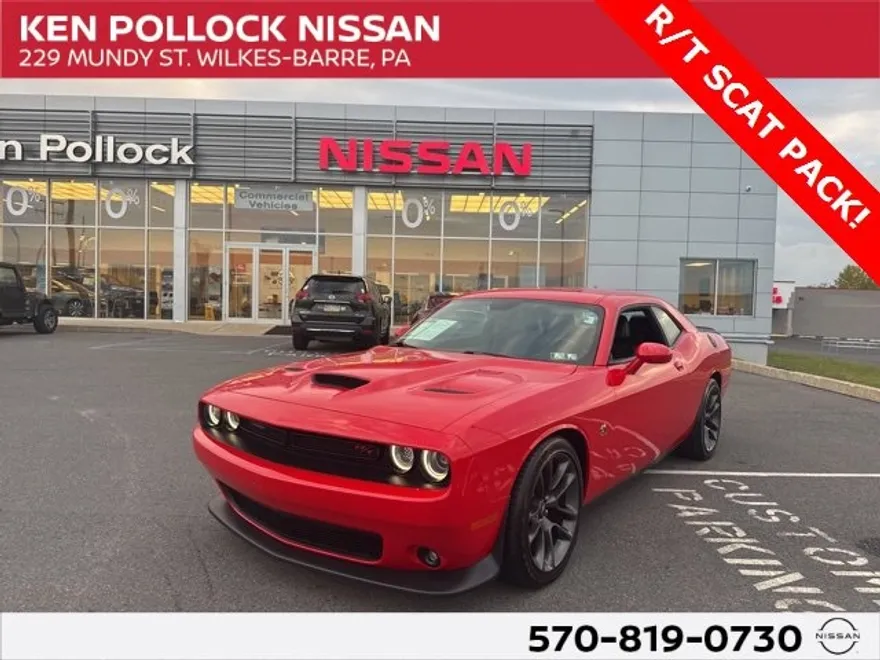 2022 Dodge Challenger R/T Scat Pack photo 1